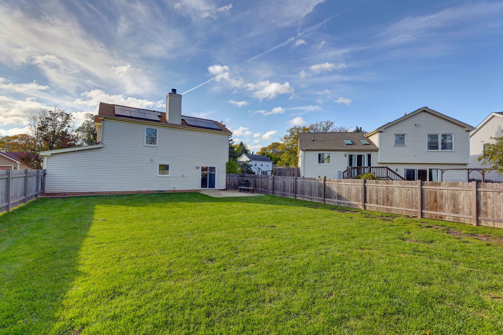 1094 Shady Tree Lane, Wheeling, IL 60090