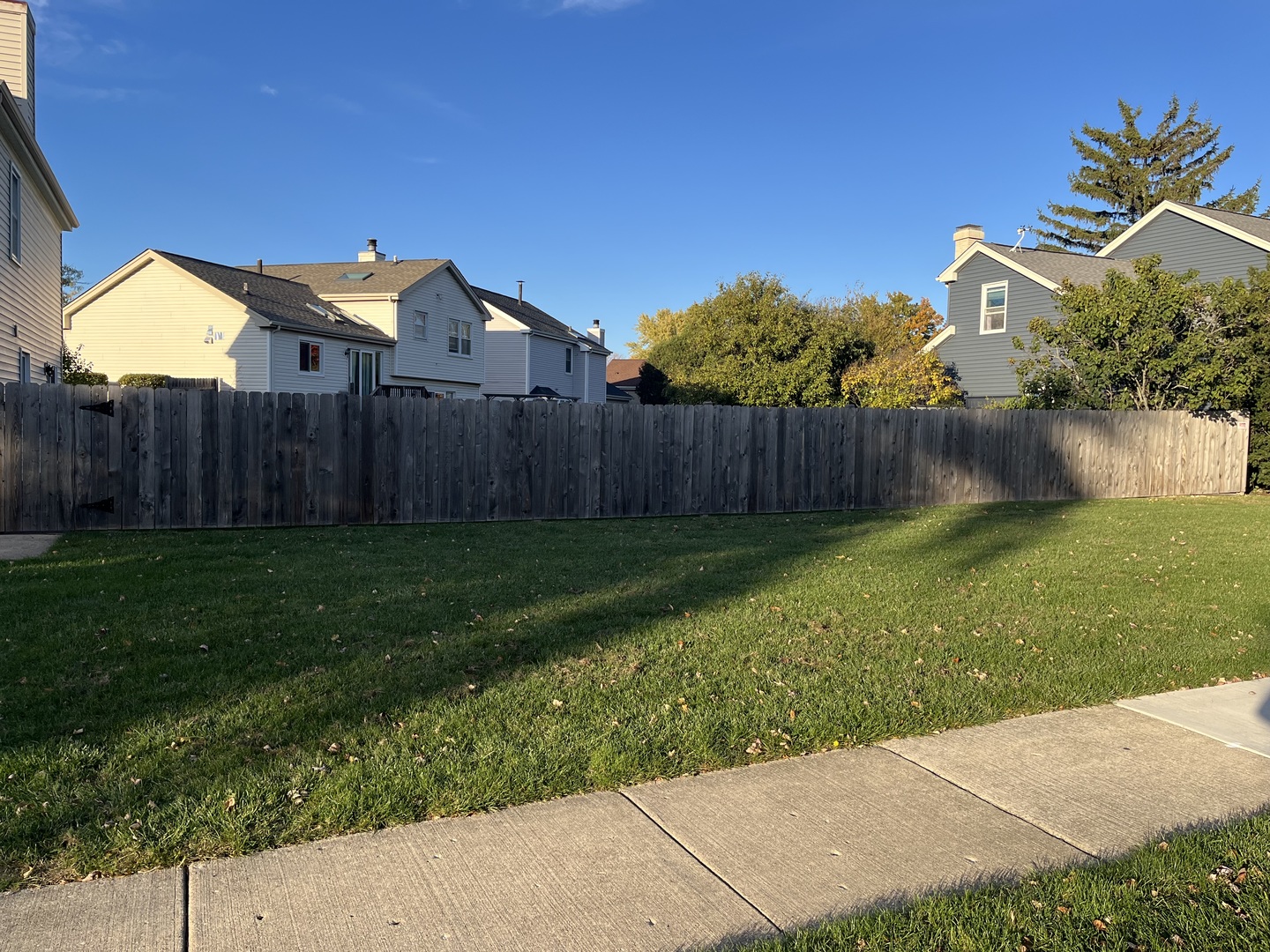 1094 Shady Tree Lane, Wheeling, IL 60090