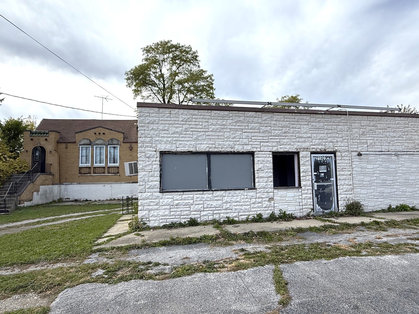 21924 E Lincoln Highway, Lynwood, IL 60411