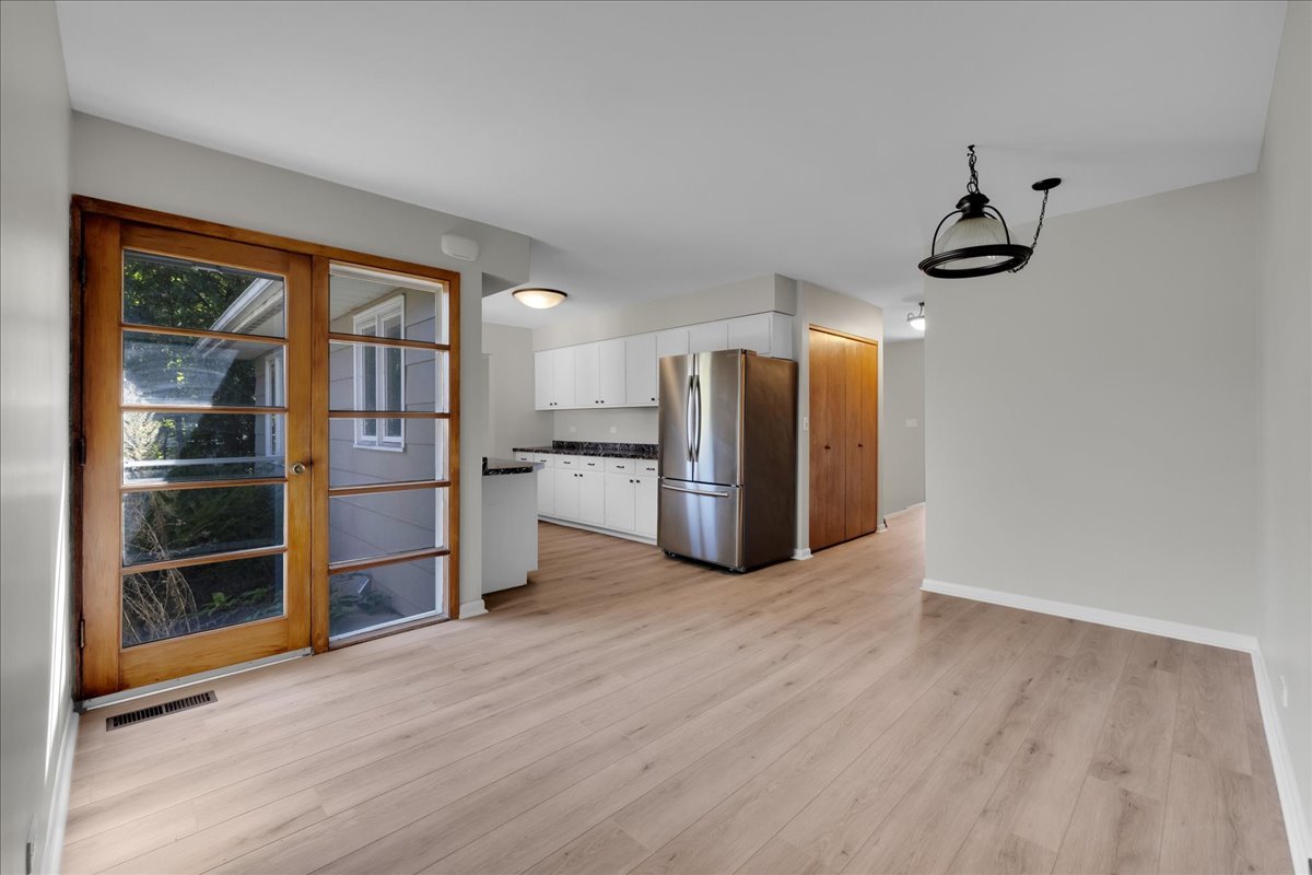 1223 WESTHAVEN Drive, Wheaton, IL 60189