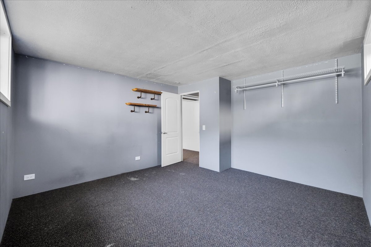 1223 WESTHAVEN Drive, Wheaton, IL 60189