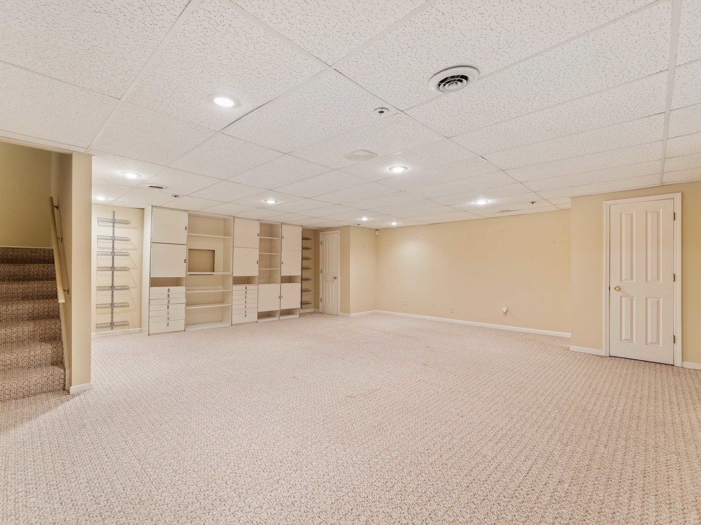 Glen Ellyn, IL 60137