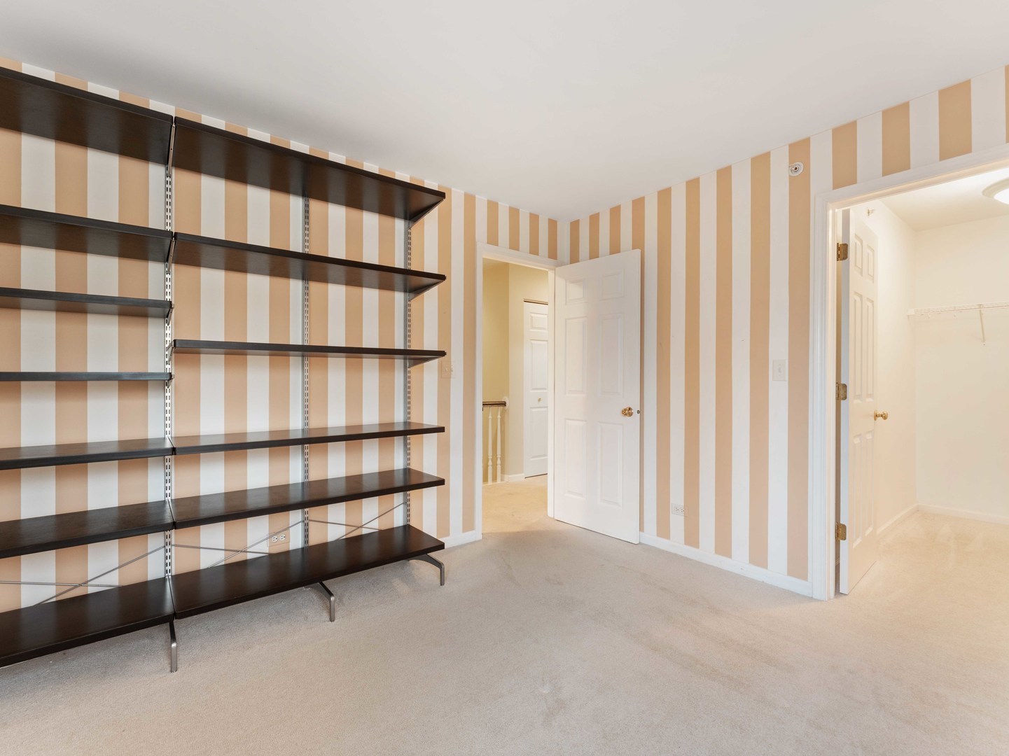 Glen Ellyn, IL 60137