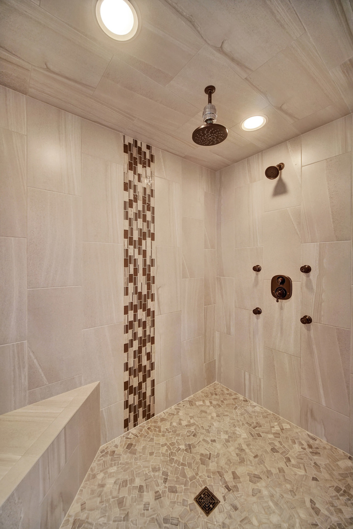 8679 Cullen Drive, Frankfort, IL 60423