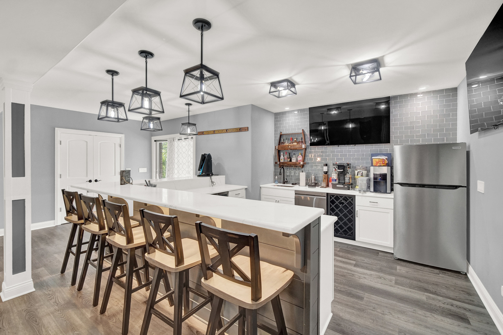 8679 Cullen Drive, Frankfort, IL 60423