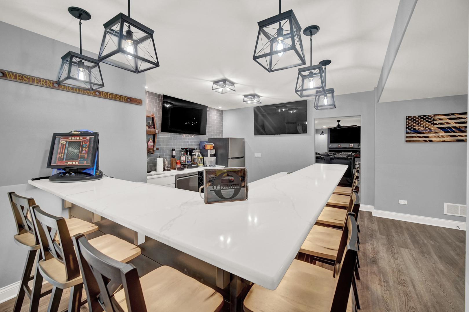 8679 Cullen Drive, Frankfort, IL 60423