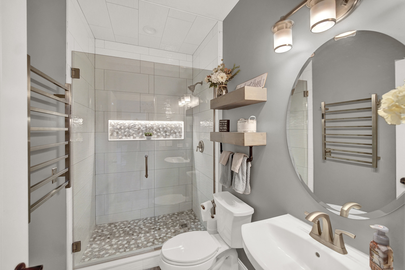 8679 Cullen Drive, Frankfort, IL 60423