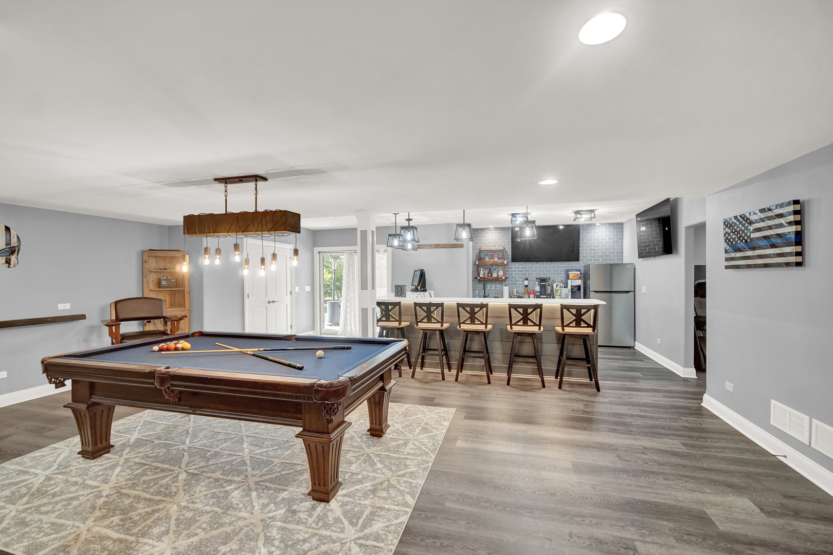 8679 Cullen Drive, Frankfort, IL 60423