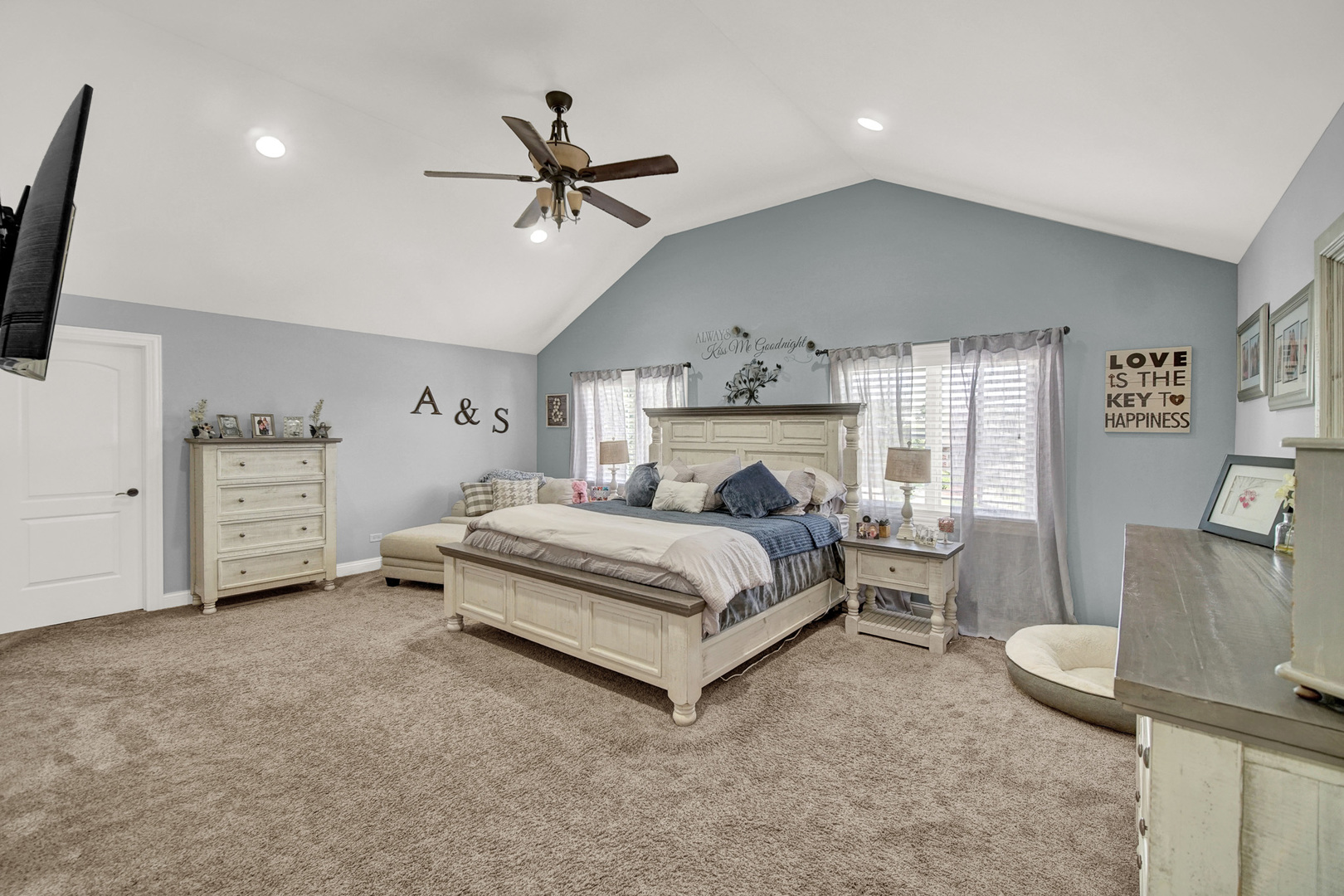 8679 Cullen Drive, Frankfort, IL 60423