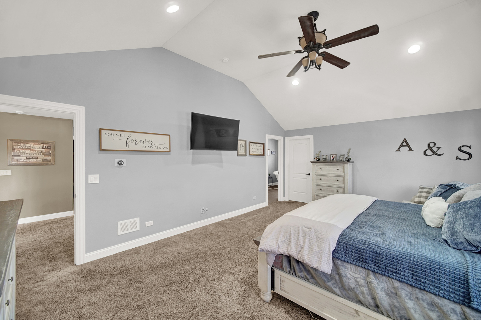 8679 Cullen Drive, Frankfort, IL 60423