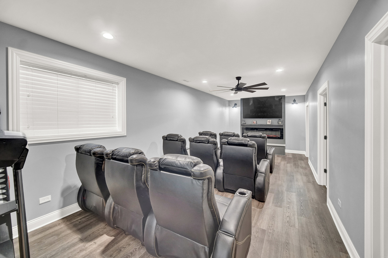 8679 Cullen Drive, Frankfort, IL 60423