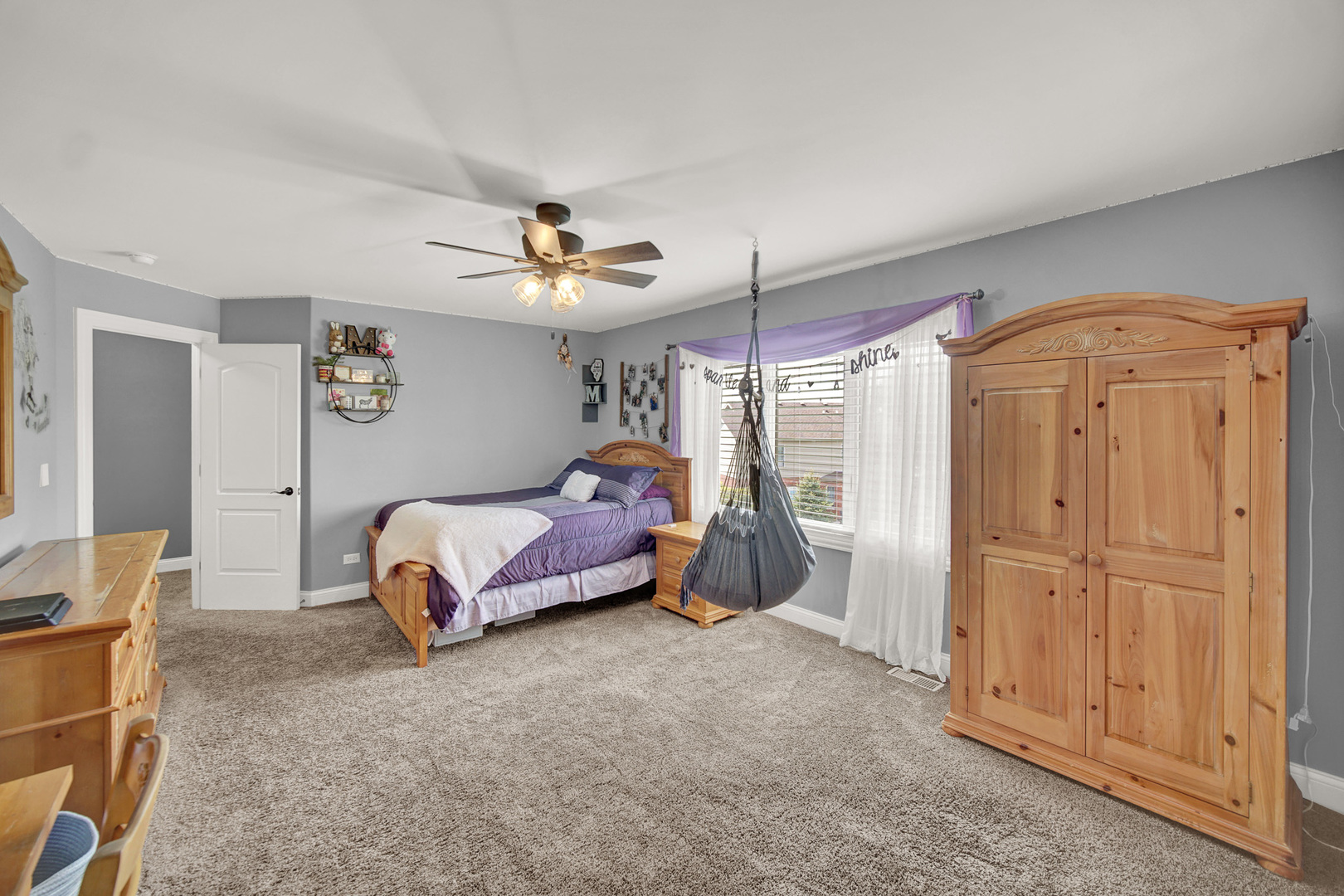 8679 Cullen Drive, Frankfort, IL 60423