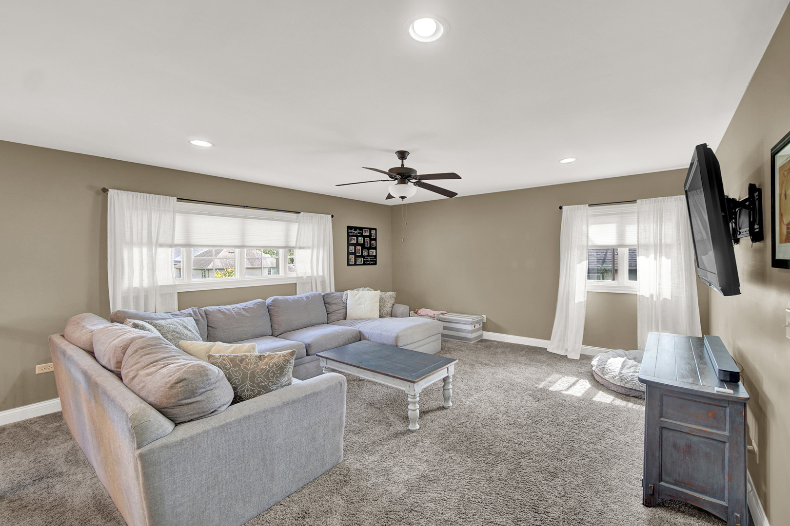 8679 Cullen Drive, Frankfort, IL 60423