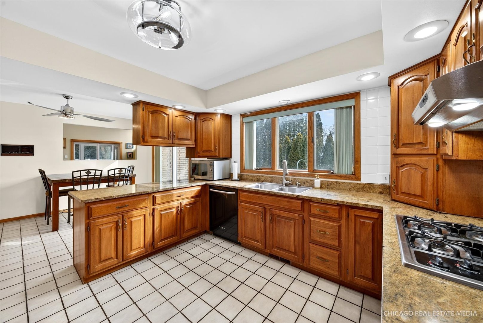 14641 LAVERGNE Avenue, Midlothian, IL 60445