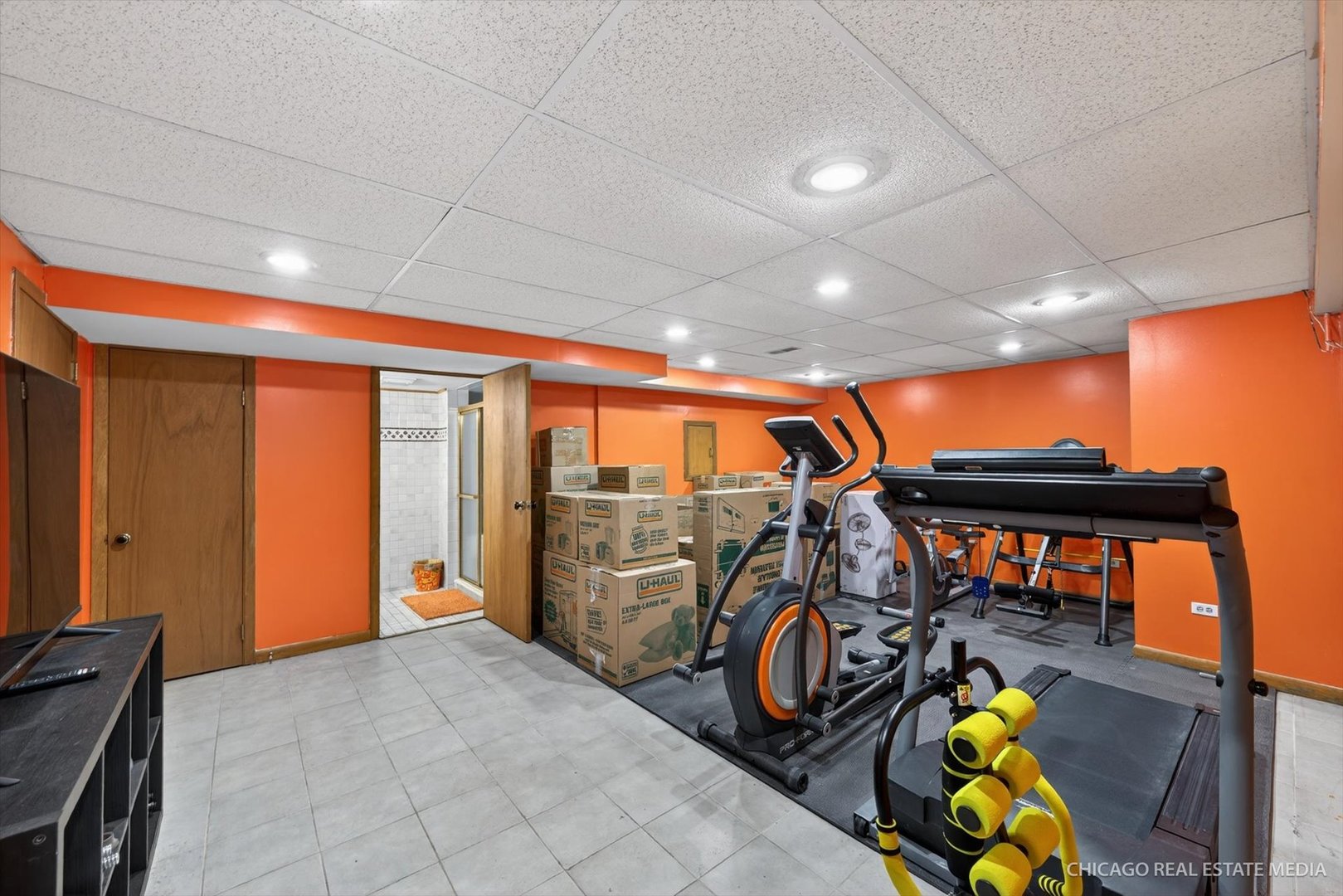 14641 LAVERGNE Avenue, Midlothian, IL 60445