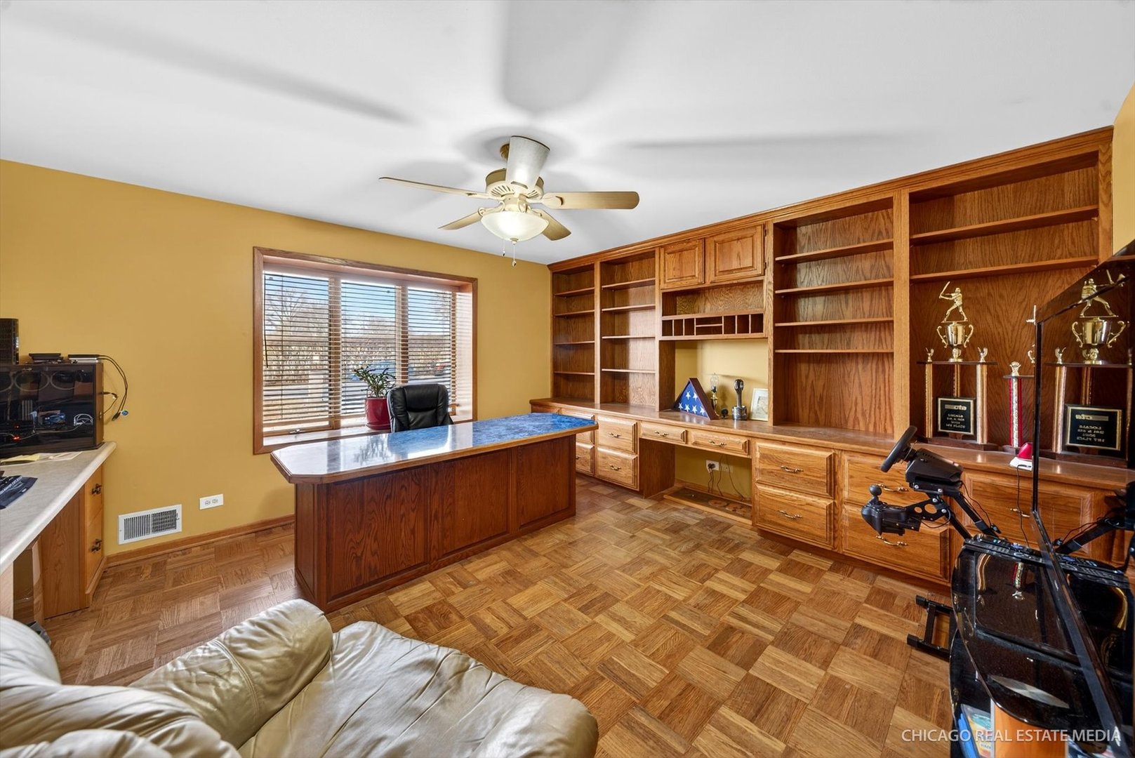 14641 LAVERGNE Avenue, Midlothian, IL 60445