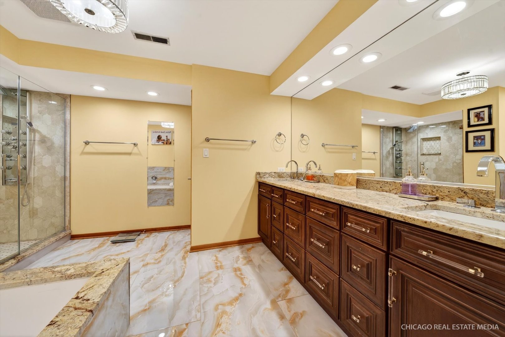 14641 LAVERGNE Avenue, Midlothian, IL 60445