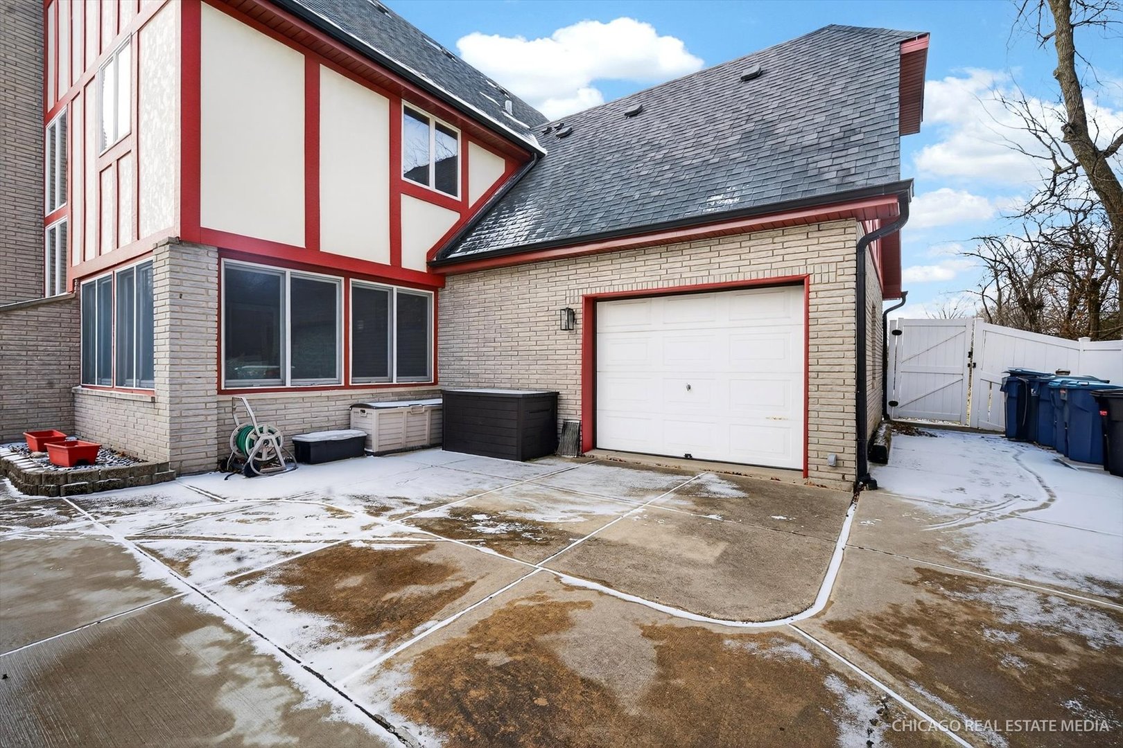 14641 LAVERGNE Avenue, Midlothian, IL 60445