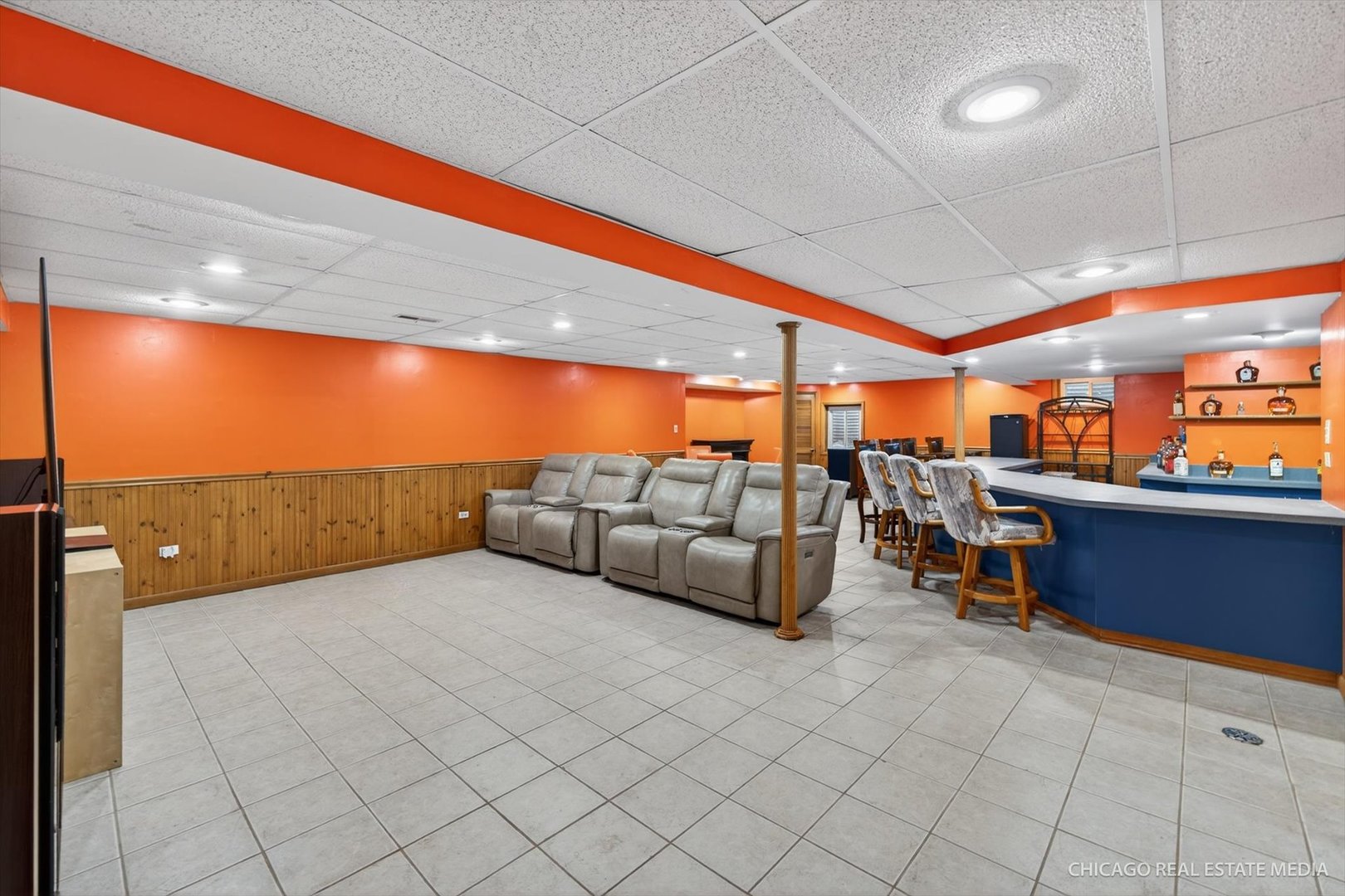 14641 LAVERGNE Avenue, Midlothian, IL 60445