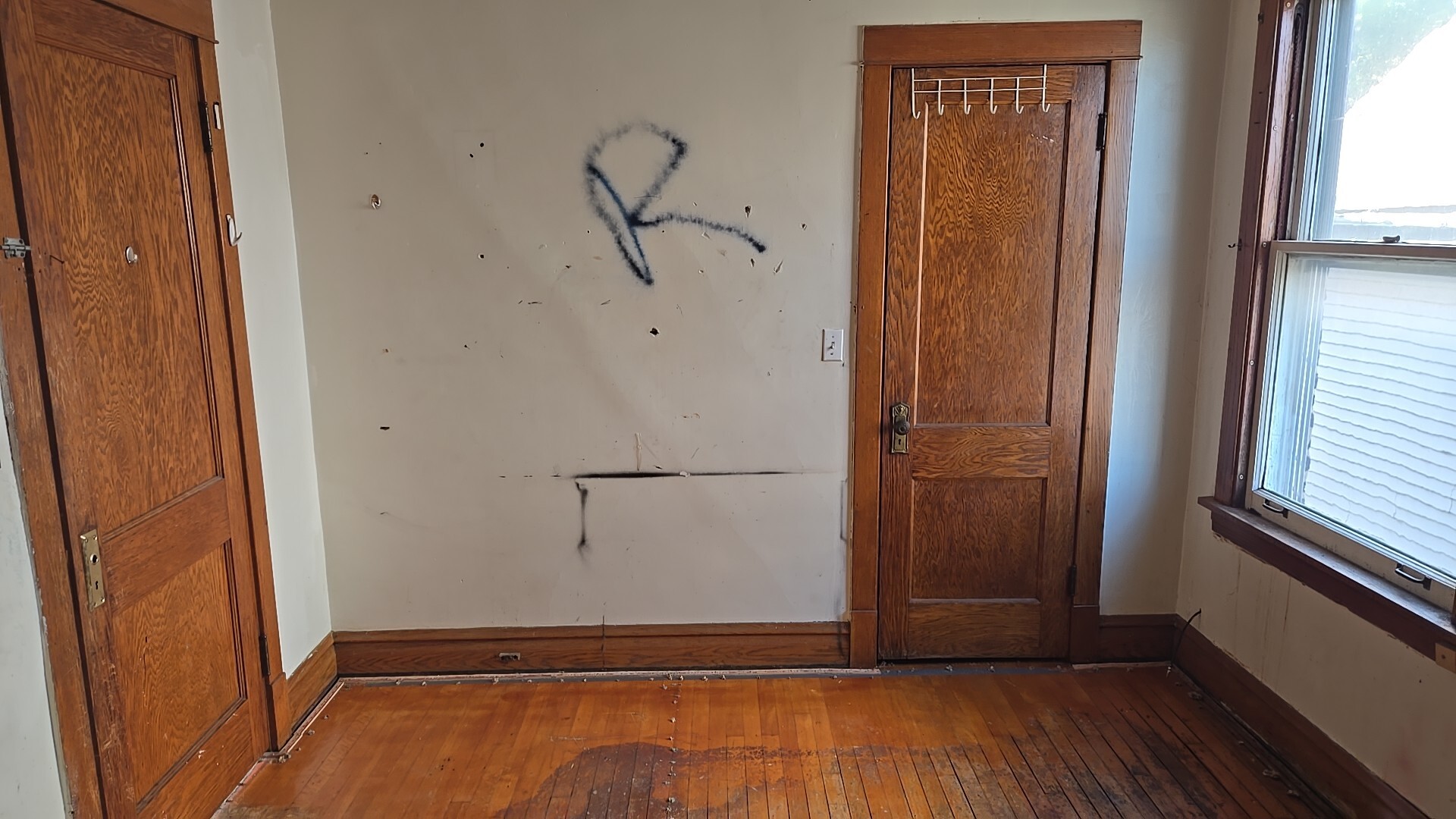 12547 Greenwood Avenue, Blue Island, IL 60406