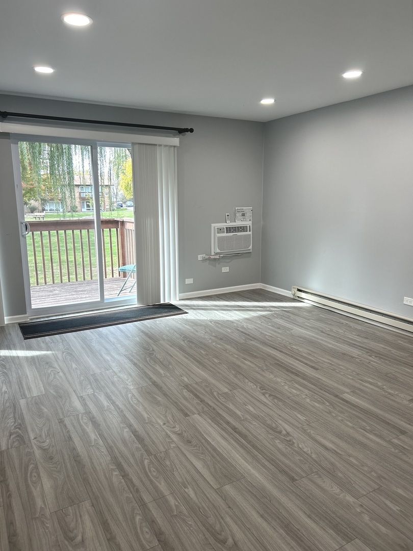 4436 Arbor Circle #4, Downers Grove, IL 60515