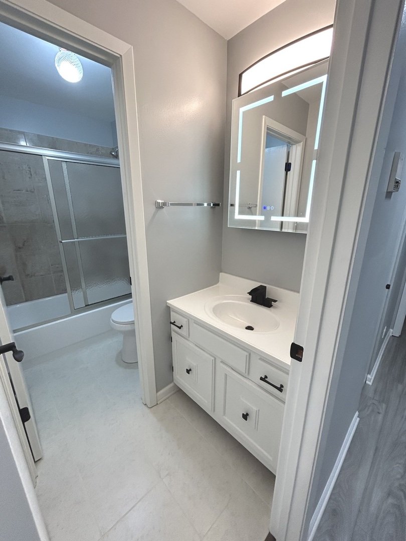 4436 Arbor Circle #4, Downers Grove, IL 60515