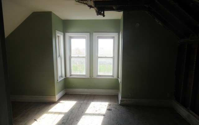 32300 White Street, Kirkland, IL 60146