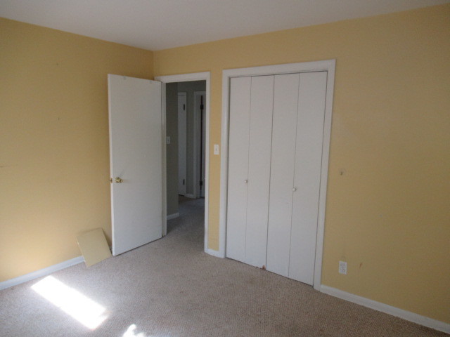 245 Nora Avenue, Glenview, IL 60025