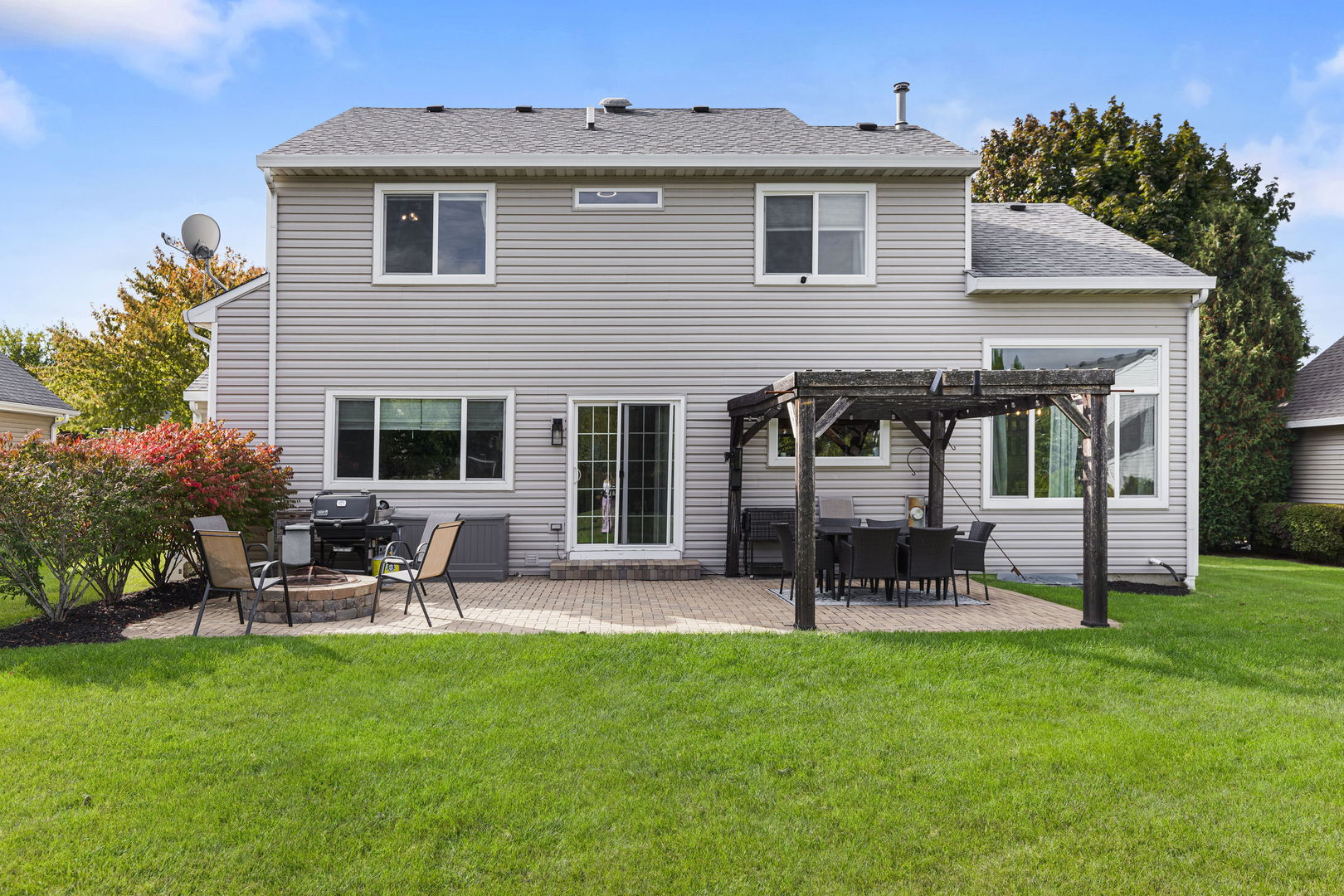 36253 N Bridlewood Avenue, Gurnee, IL 60031