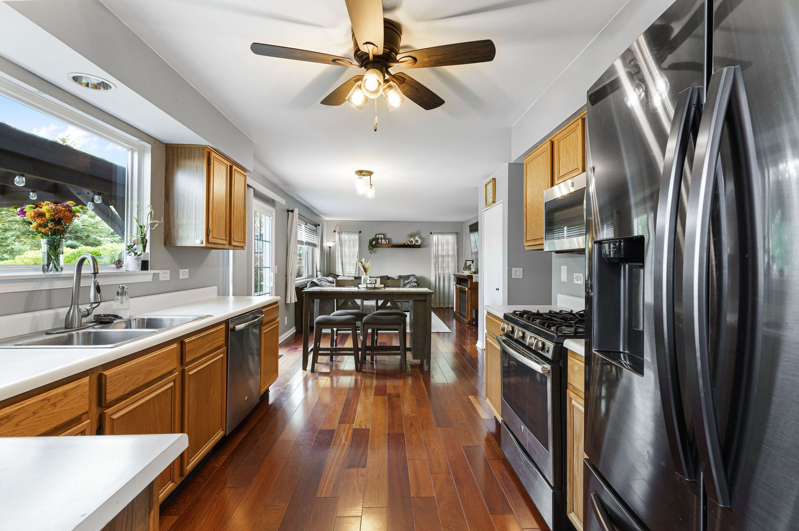 36253 N Bridlewood Avenue, Gurnee, IL 60031