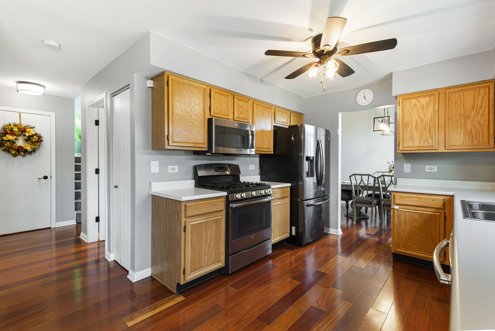 36253 N Bridlewood Avenue, Gurnee, IL 60031