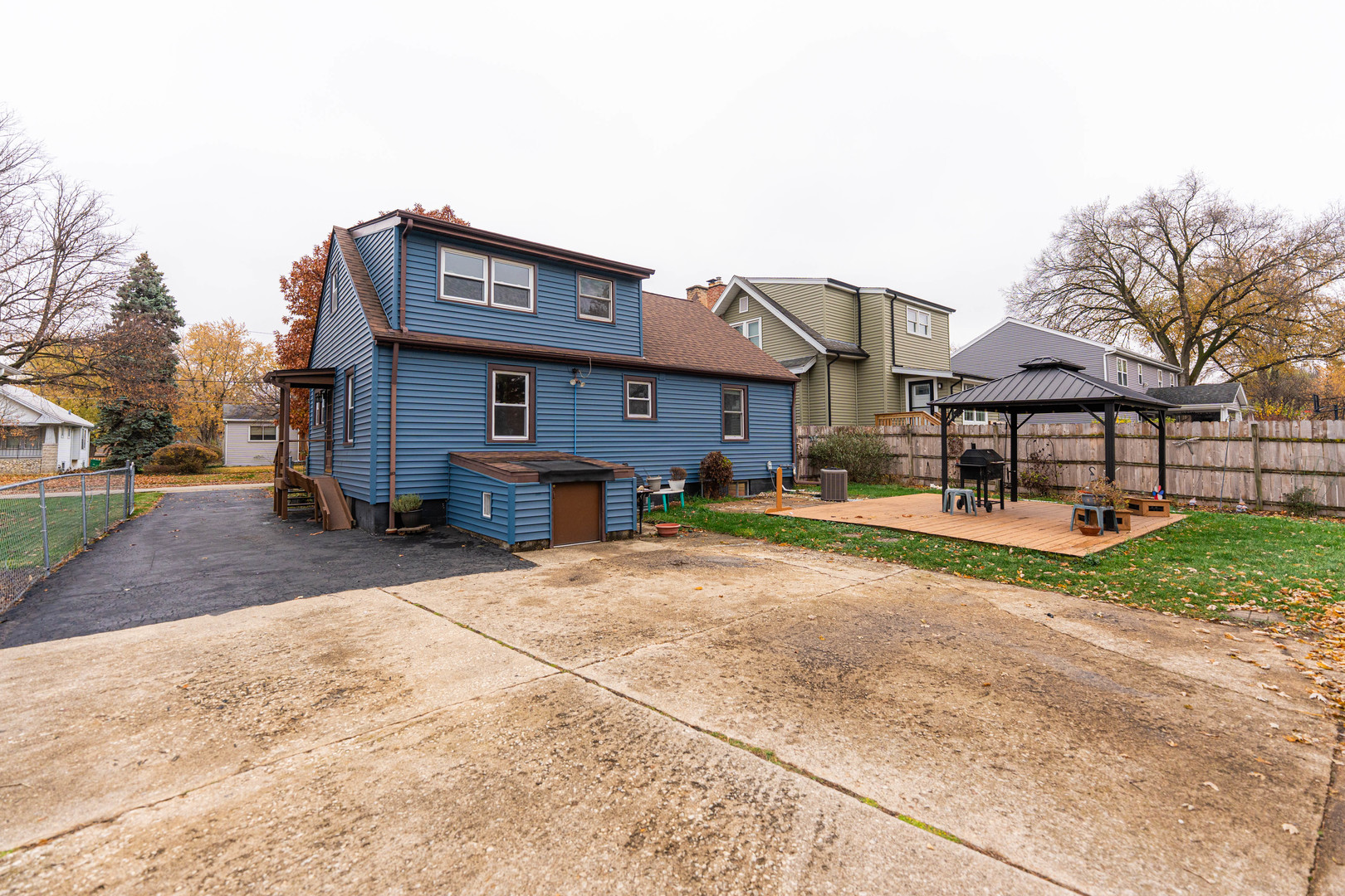 530 S Highland Avenue, Lombard, IL 60148