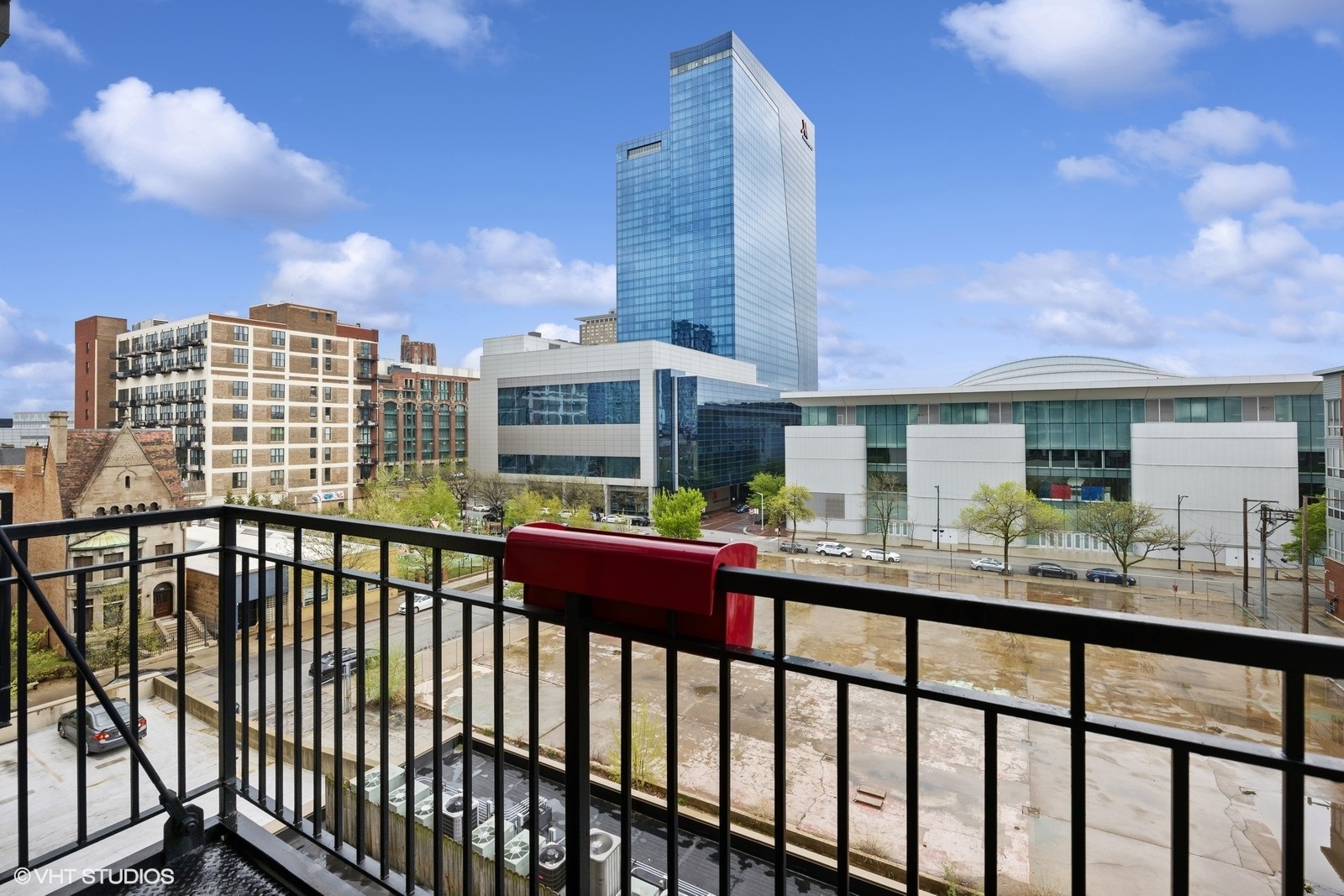 221 E Cullerton Street #517, Chicago, IL 60616