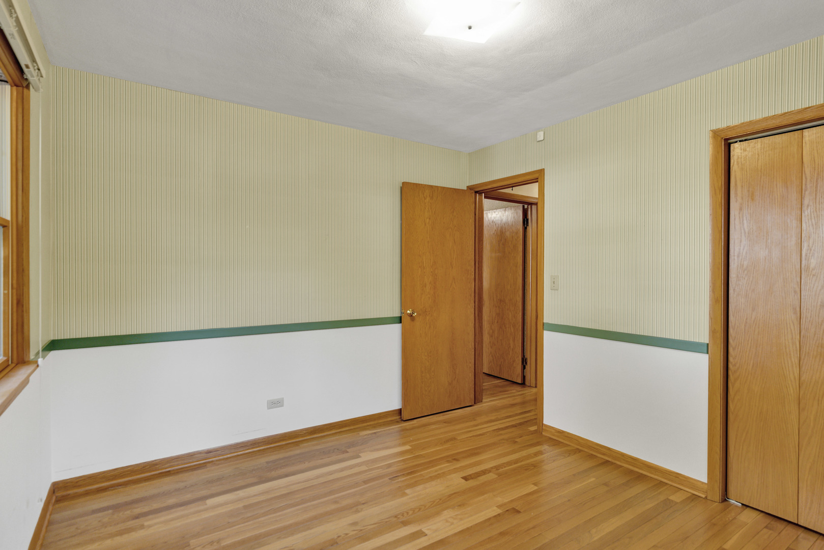 1666 Lin Lor Court, Elgin, IL 60123