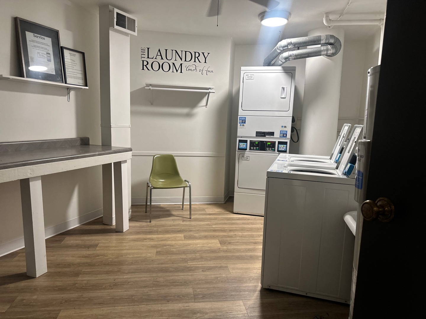 101 Bar Harbour Road #6D, Schaumburg, IL 60193