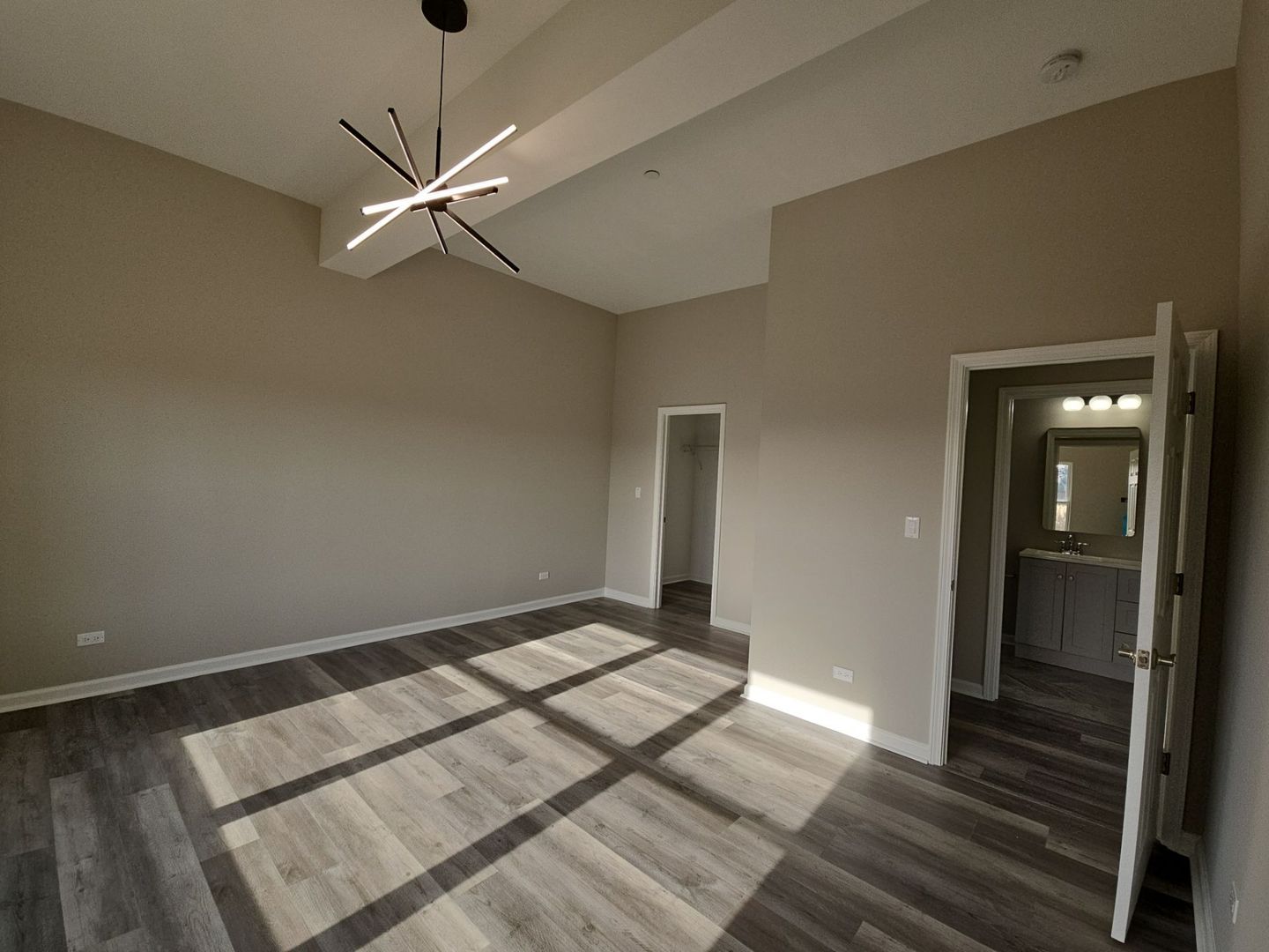 1221 Honey Lake Road, Lake Zurich, IL 60047