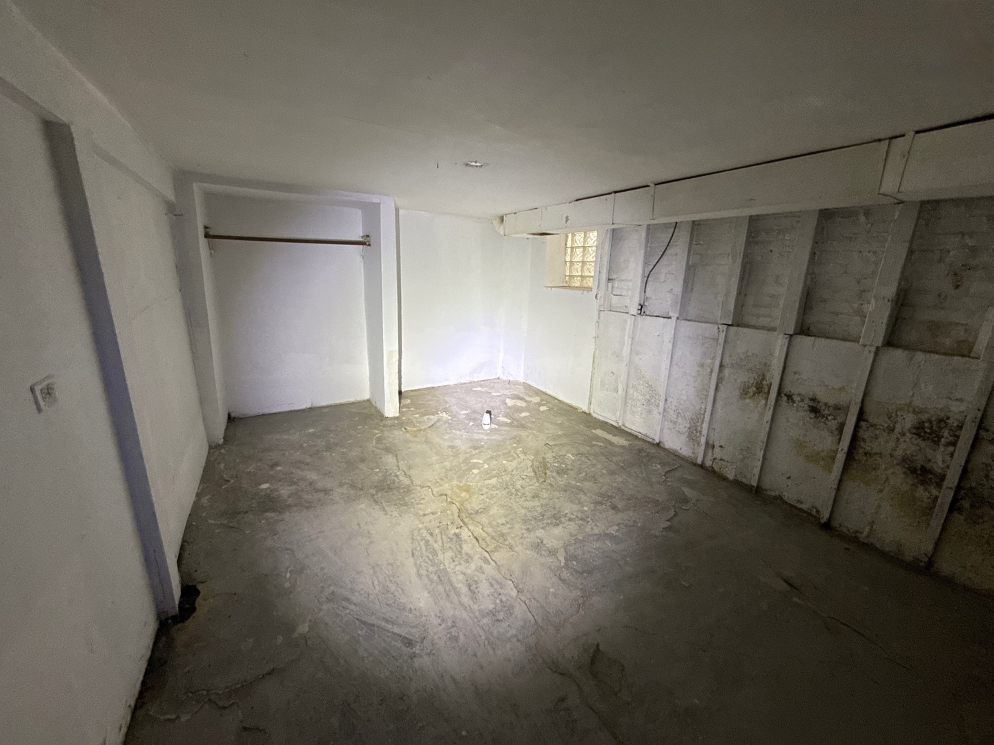 10721 S Prairie Avenue, Chicago, IL 60628