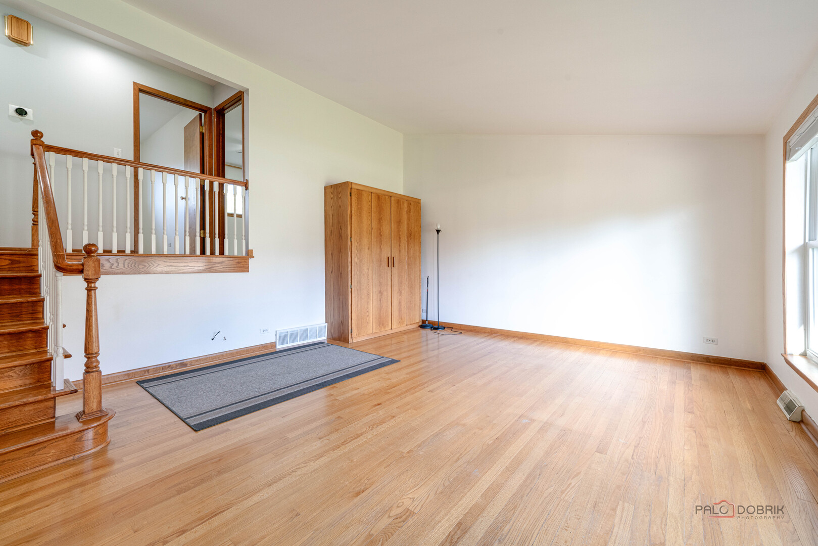 701 Thomas Court, Mundelein, IL 60060