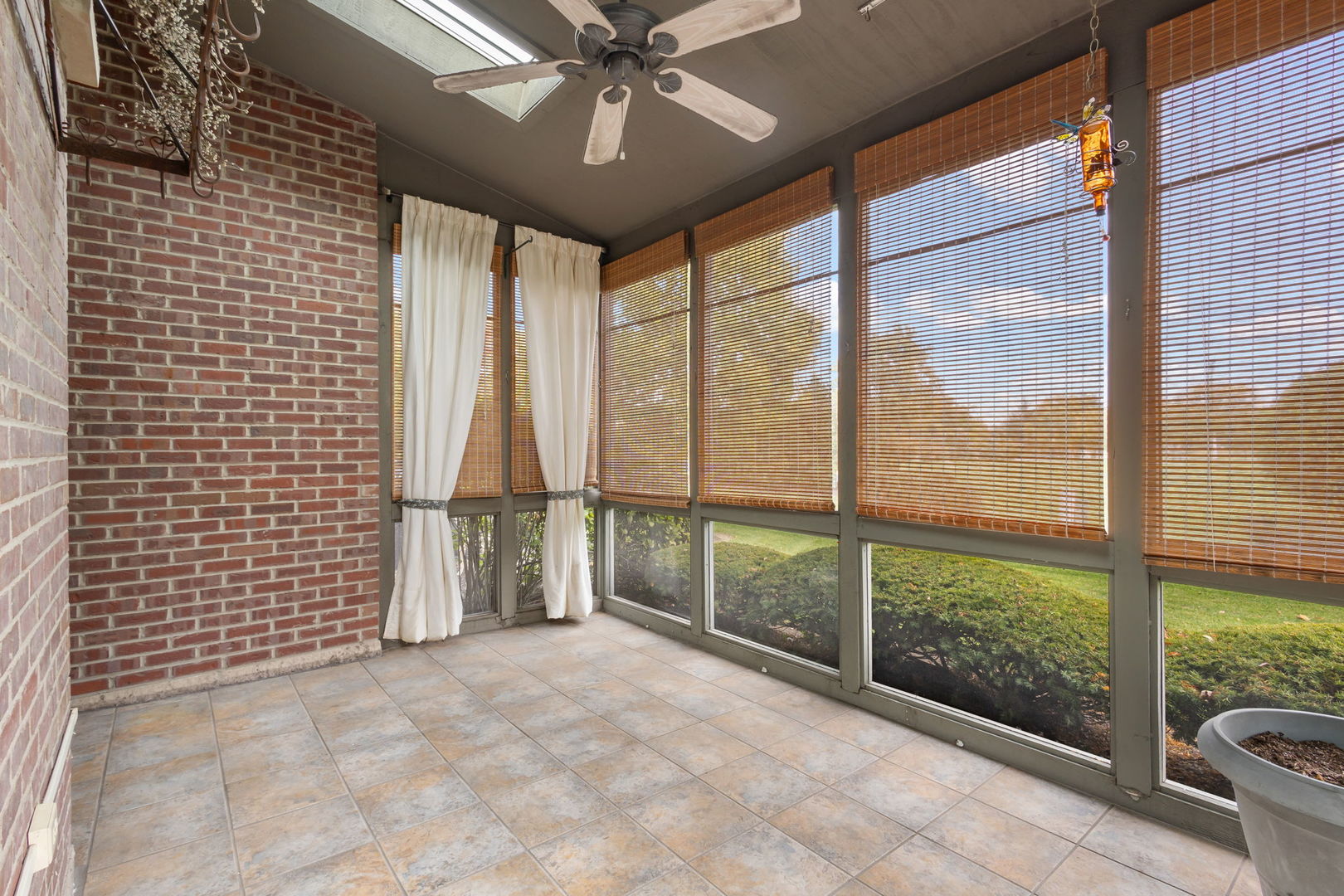 21629 Kent Court, Frankfort, IL 60423