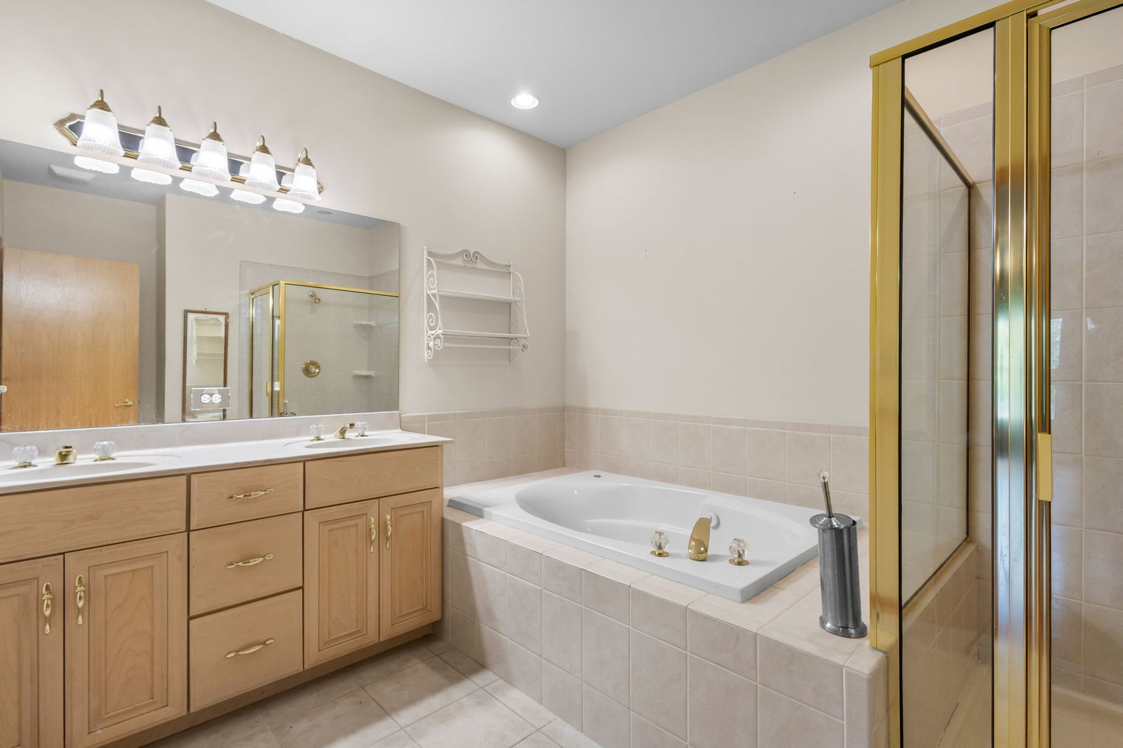 21629 Kent Court, Frankfort, IL 60423