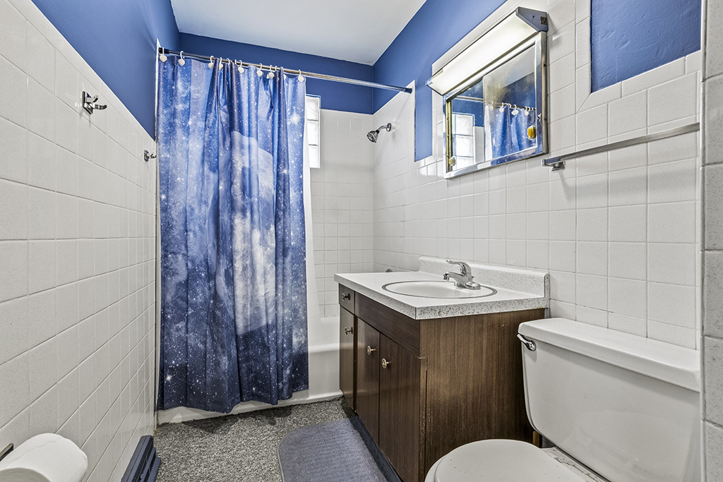 903 Porter Street, Lemont, IL 60439