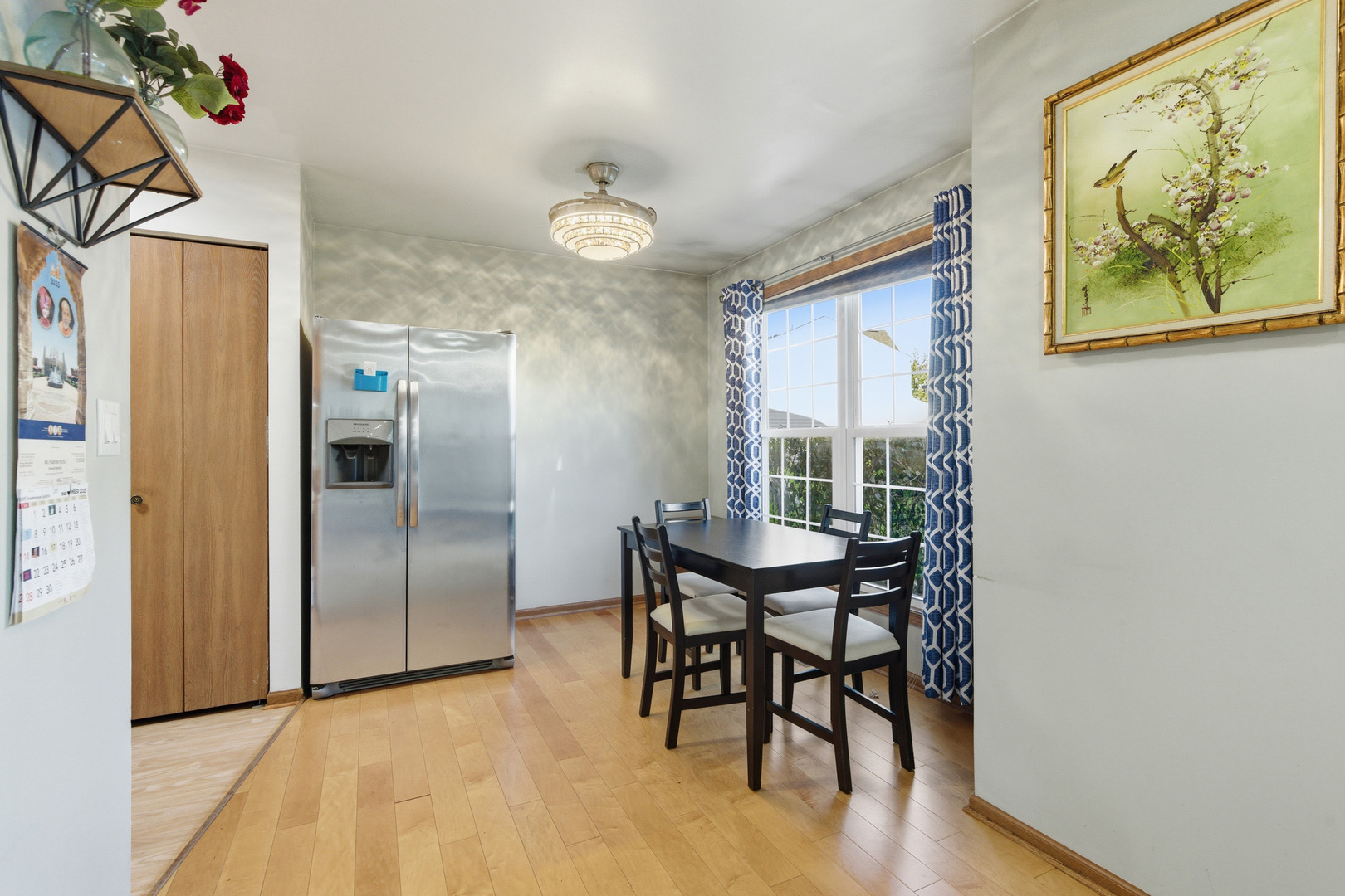 1297 WOODLAKE Drive, Carol Stream, IL 60188