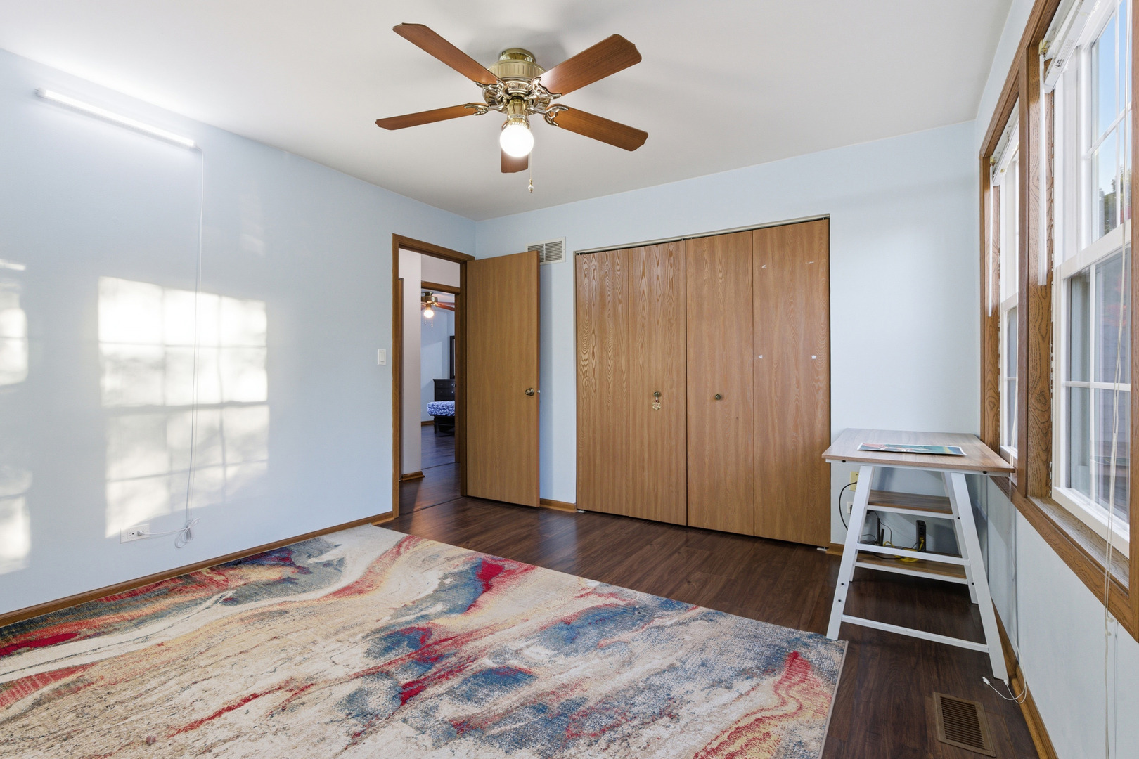 1297 WOODLAKE Drive, Carol Stream, IL 60188