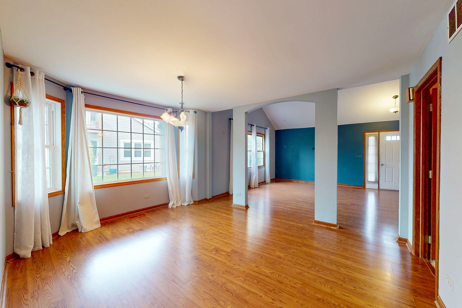 262 Allegro Lane #25-7, Carol Stream, IL 60188