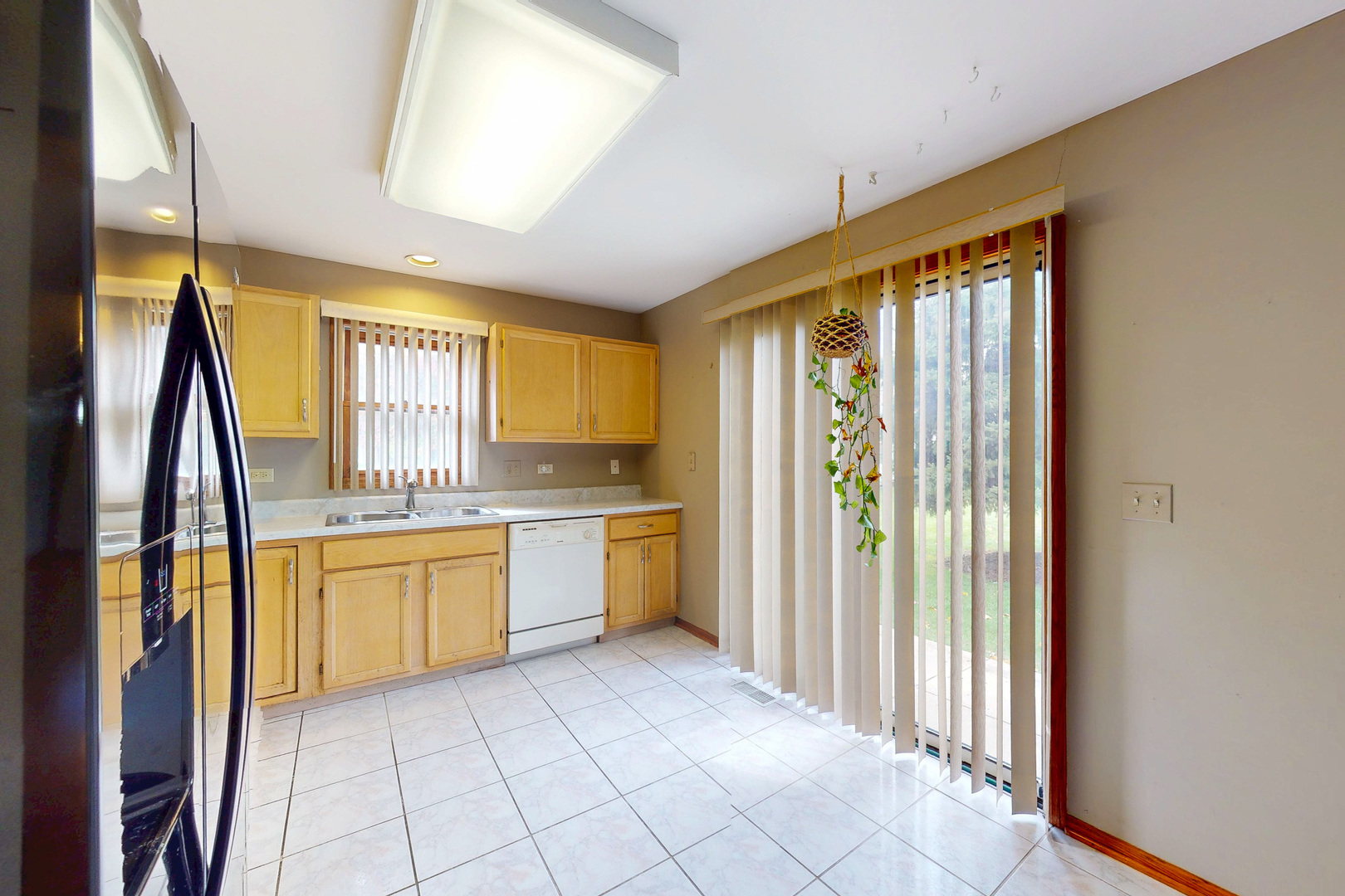 262 Allegro Lane #25-7, Carol Stream, IL 60188