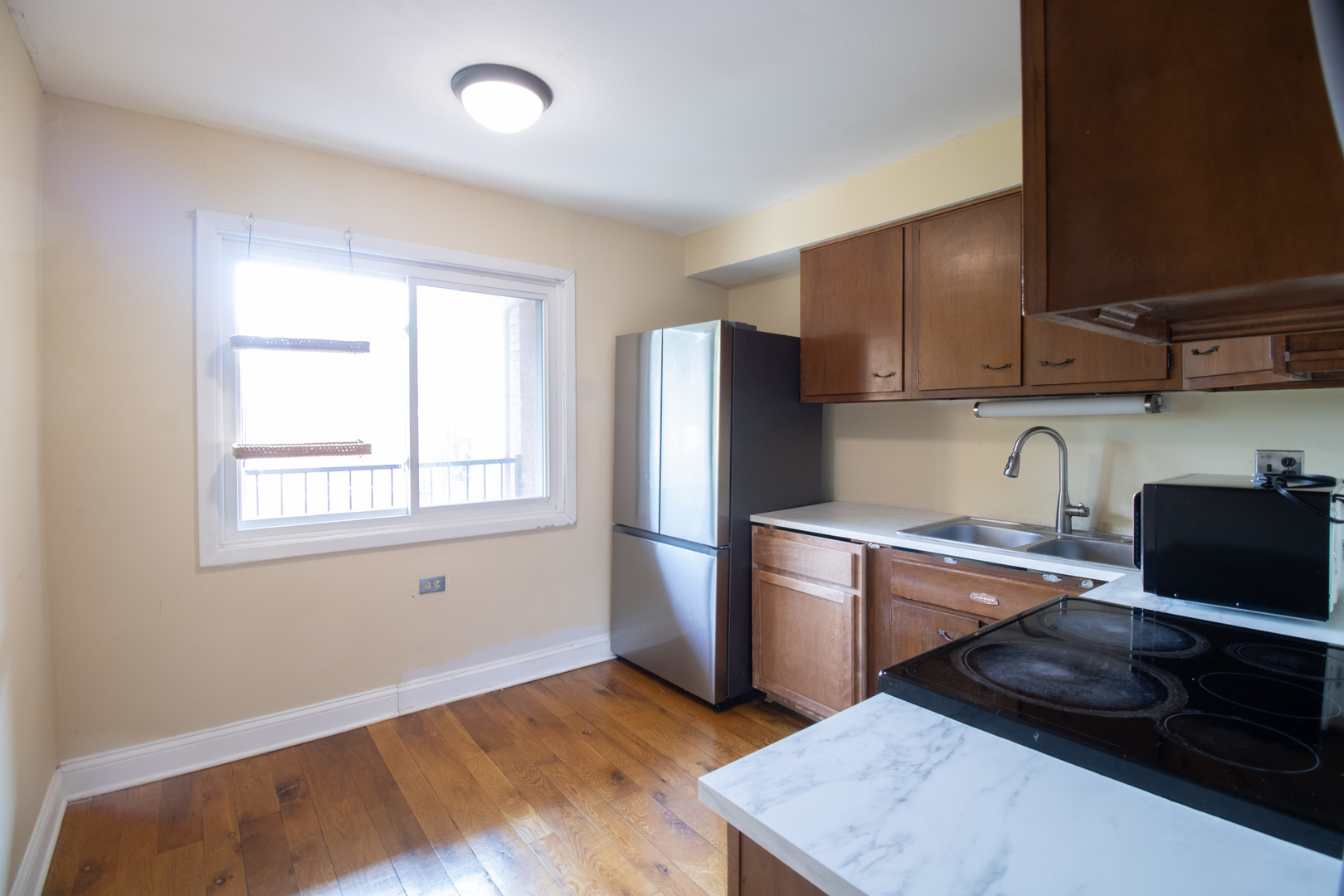 1545 W Chase Avenue #305, Chicago, IL 60626