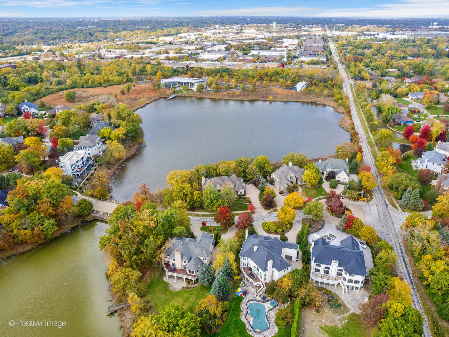 817 Lakeview Lane, Burr Ridge, IL 60527