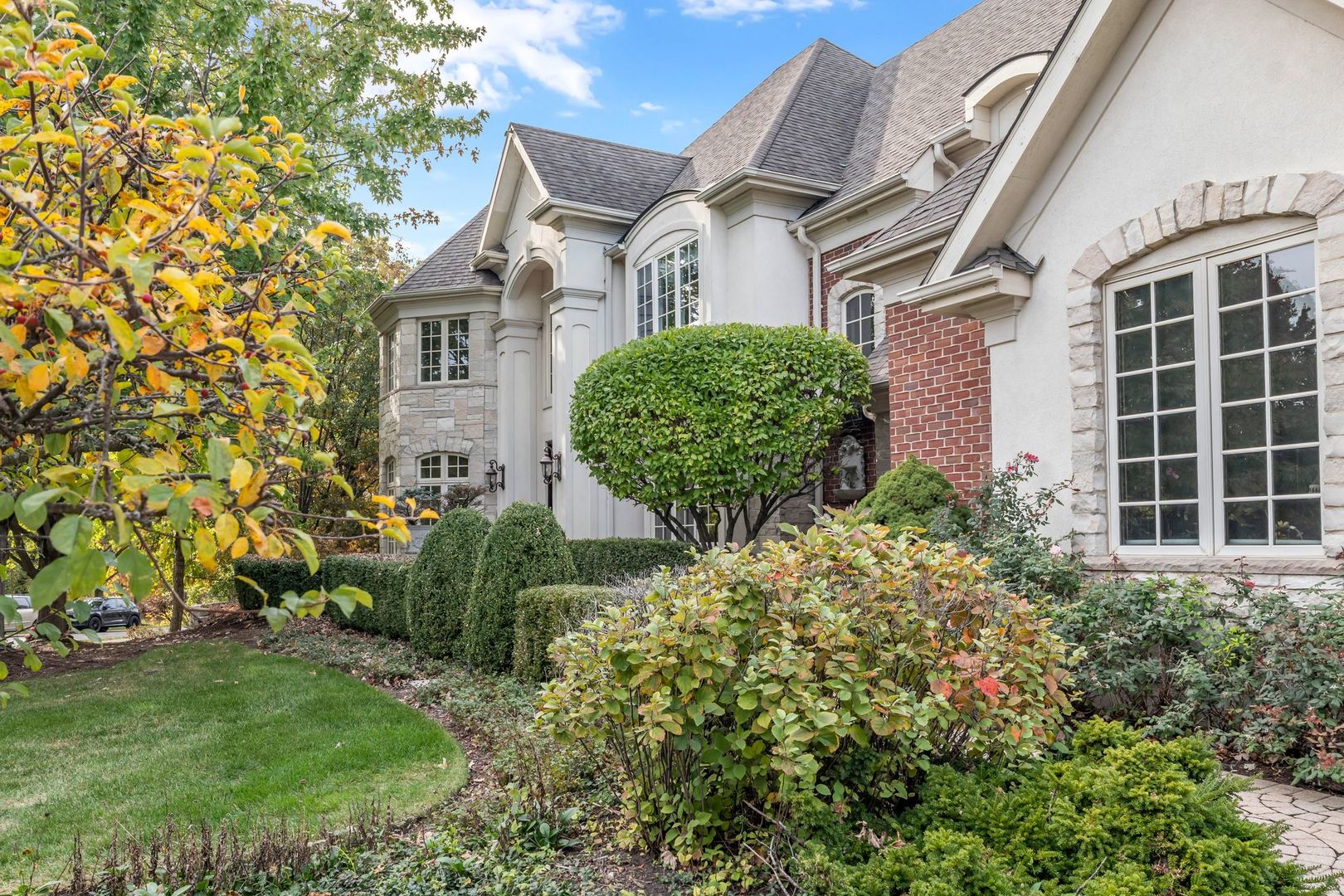 817 Lakeview Lane, Burr Ridge, IL 60527