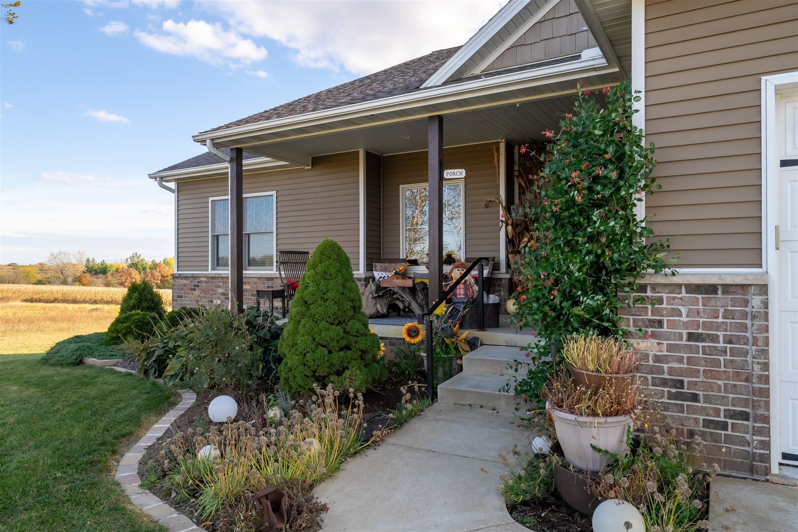 5080 Dasher Drive, Heyworth, IL 61745