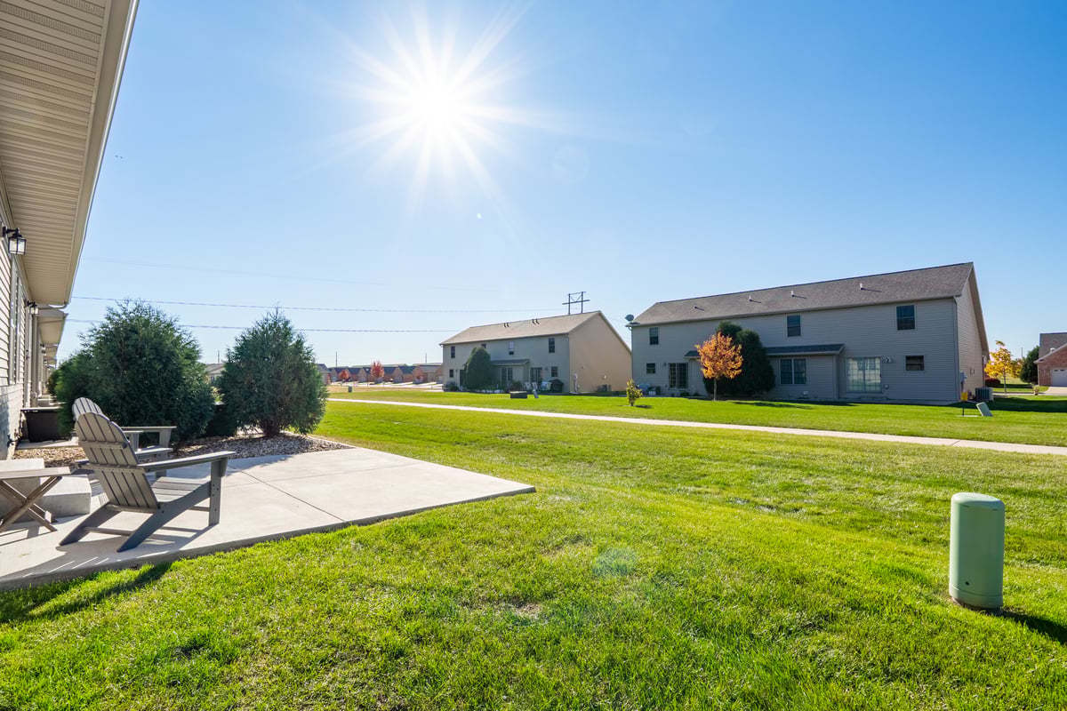 1809 Glenbridge Road, Bloomington, IL 61704